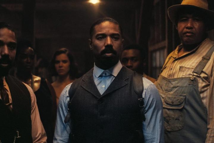 Michael B. Jordan en la 'Los pecadores'.
