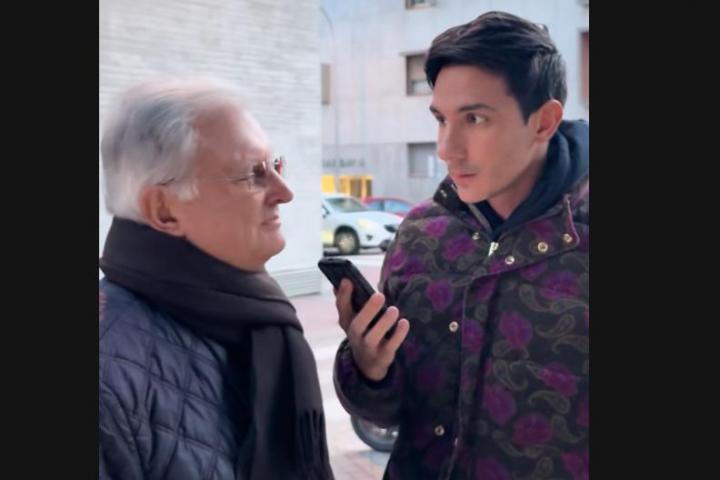 Carlos Fornié (@zapatiburger) entrevista a un jubilado.