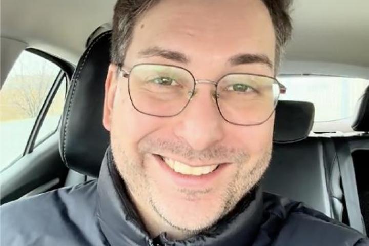 Un profesor de instituto le pide a otros docentes que no programen un examen para un lunes: “Es el peor día y los alumnos usarán excusas”