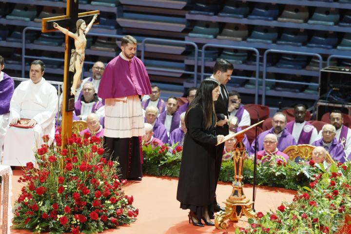 Liliana Sáenz, hija de Natividad, y voz de las víctimas en el funeral