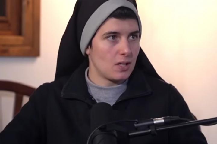 Marta González, monja de clausura, durante la entrevista en el canal de David Jiménez.