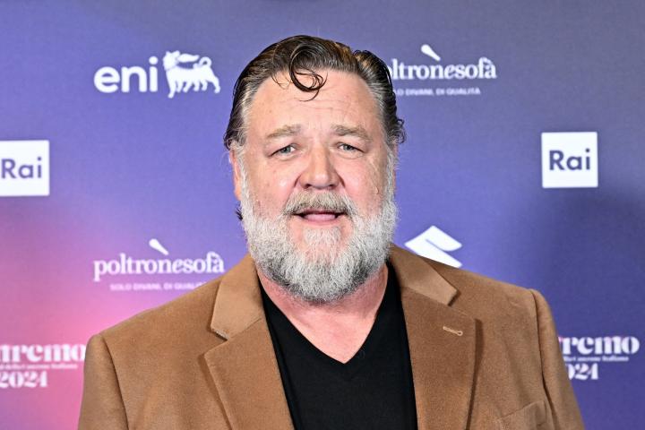 El actor Russell Crowe en febrero de 2024.