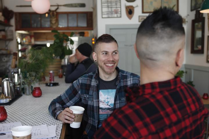 oferta-regentar-bar-pueblo