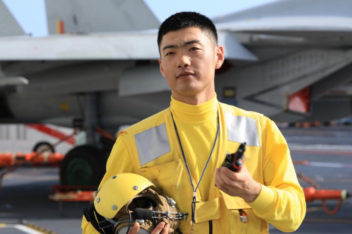 portaviones-volador-china-star-wars