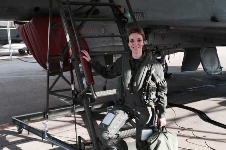 Vuelo en Eurofighter de la Dra. Beatriz Puente.