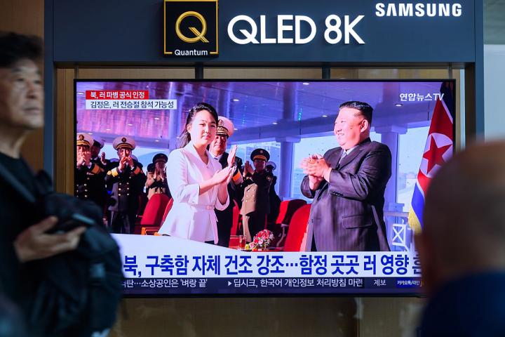 Kim Jong-un, junto a su hija Kim Ju Ae
