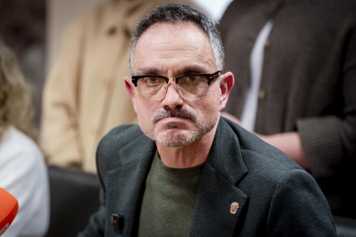 El alcalde de Móstoles, Manuel Bautista, durante la pasada rueda de prensa en la que defendió de la acusación de acoso sexual y laboral a una exedil.