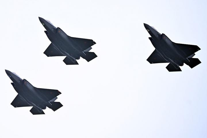 Tres cazas F-35 Lightning II (de fabricación estadounidense) del ejército belga