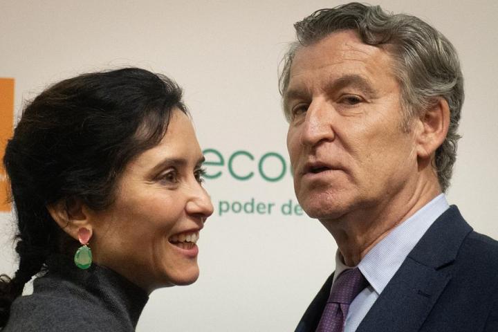 Alberto Núñez Feijóo junto a Isabel Díaz Ayuso, en una imagen de archivo.