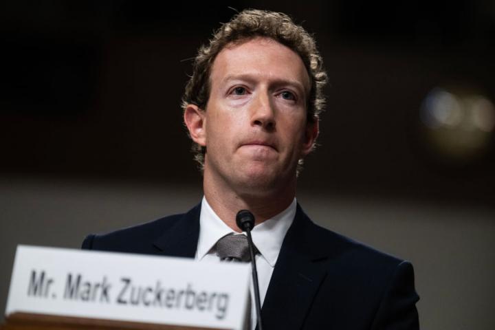 Mark Zuckerberg, director ejecutivo de Meta, testificando durante la audiencia del Comité Judicial del Senado titulada "Big Tech y la crisis de explotación sexual infantil en línea", el 31 de enero de 2024.