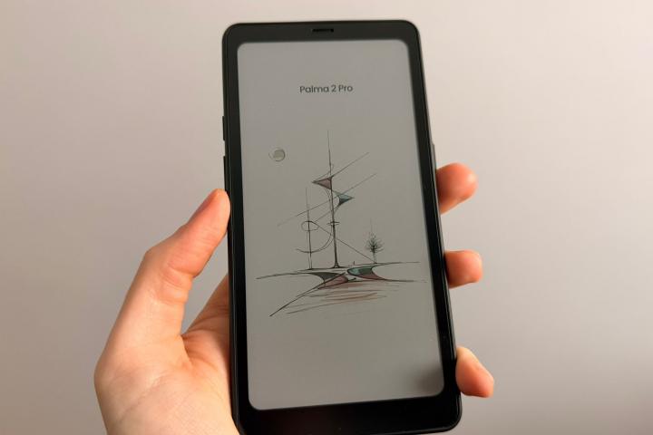 El BOOX Palma 2 Pro. Un libro electrónico muy compacto y fácil de llevar.