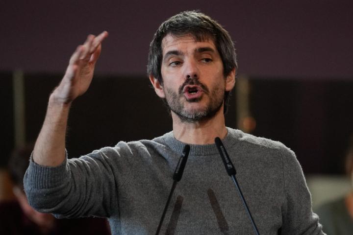 El ministro de Cultura, Ernest Urtasun, durante la presentación de la nueva coalición