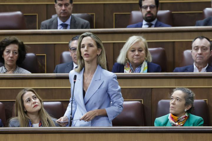 La diputada popular Cayetana Álvarez de Toledo ha pedido desclasificar el historial médico del presidente del Gobierno, para criticar la desclasificación de archivos del intento de golpe de estado del 23-F.