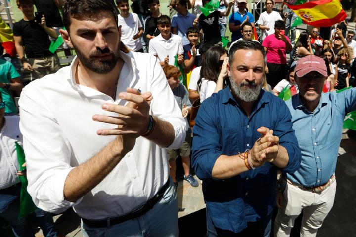 El líder de Vox Murcia, José Ángel Antelo, y el presidente de la formación, Santiago Abascal; en una imagen de archivo.