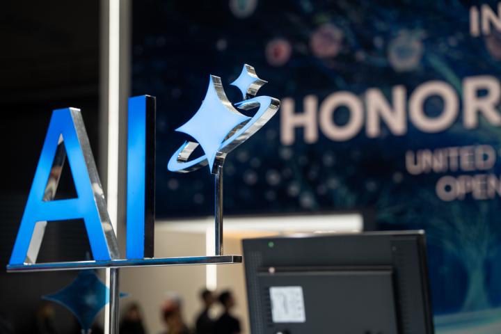 Foto de archivo del Mobile World Congress (MWC) del lanzamiento de Honor, Honor Alpha Plan.