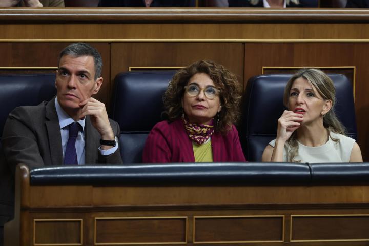 Pedro Sánchez, María Jesús Montero y Yolanda Díaz
