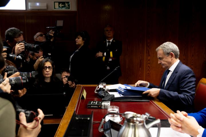 El expresidente del Gobierno, José Luis Rodríguez Zapatero, en la comisión del 'caso Koldo'.