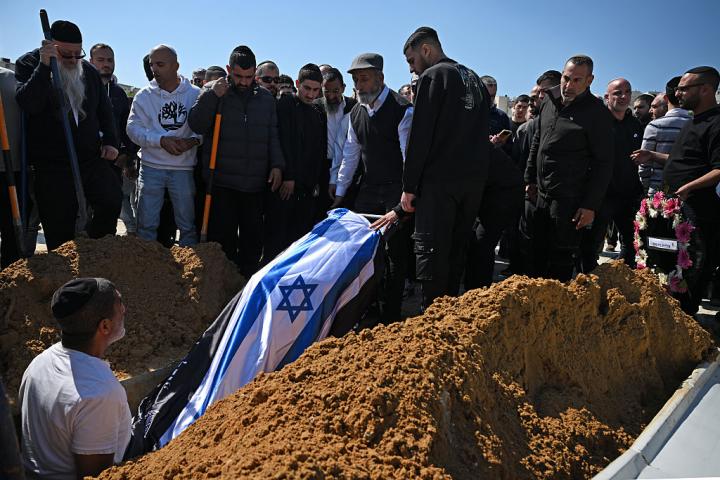 Funeral de Oren Katz, que falleció durante un ataque con misiles iraníes el 2 de marzo de 2026 en Beit Shemesh, Israel.