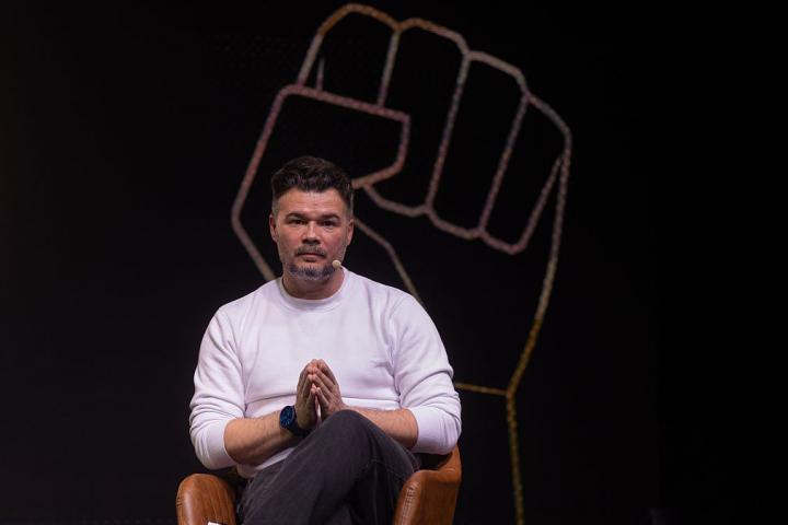 El portavoz de ERC en el Congreso, Gabriel Rufián, durante un diálogo sobre el futuro de la izquierda alternativa, en la sala Galileo Galilei, el 18 de febrero de 2026, en Madrid.