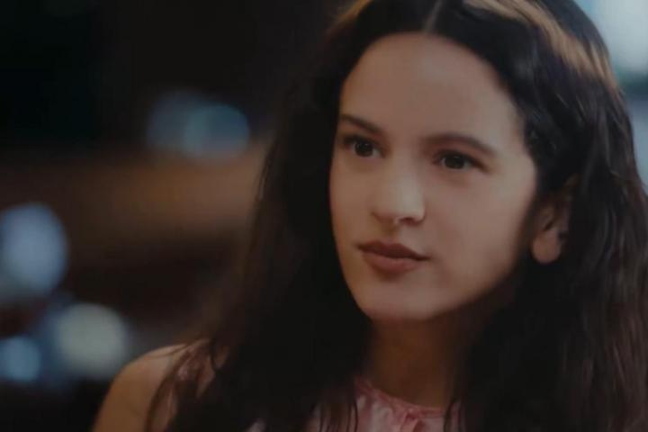 Rosalía en la charla de Spotify junto a Mariana Enríquez.