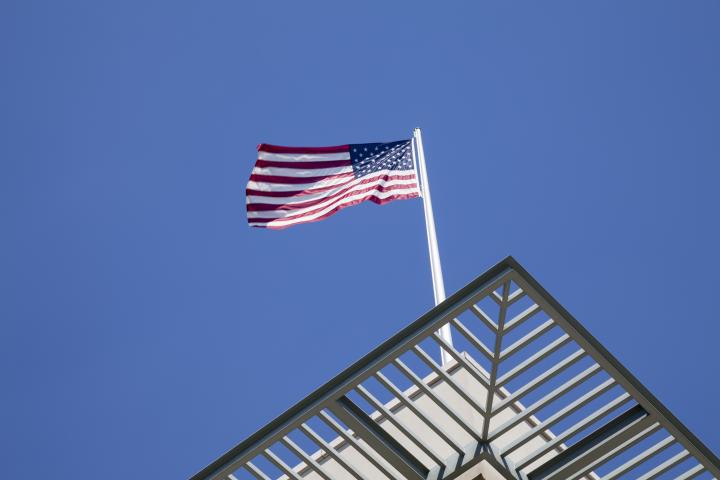 Alemania, Berlín, bandera en la Embajada de los Estados Unidos de América