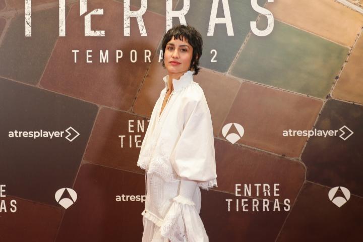 Megan Montaner, en la presentación de 'Entre tierras', serie de Atresmedia