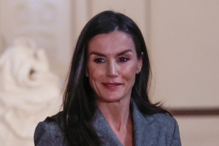 La reina Letizia en la clausura de la tercera edición del Máster de Formación Permanente en Reporterismo Internacional