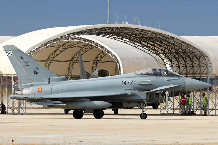 Un Eurofigter C.16 del Ejército español, en la base de Torrejón de Ardoz