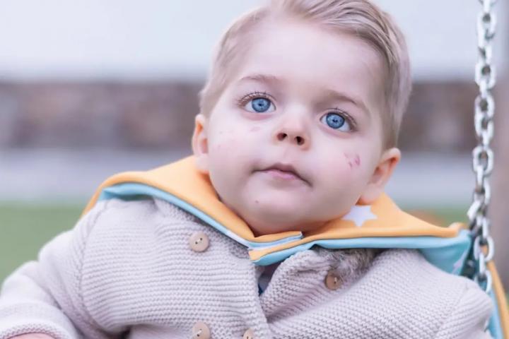 Héctor, el niño de Casar de Cáceres (Extremadura) que padece la enfermedad de Tay-Sachs, en una imagen facilitada por sus padres.