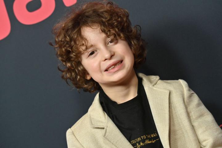 Max Alexander asiste a los Premios Streamy 2023