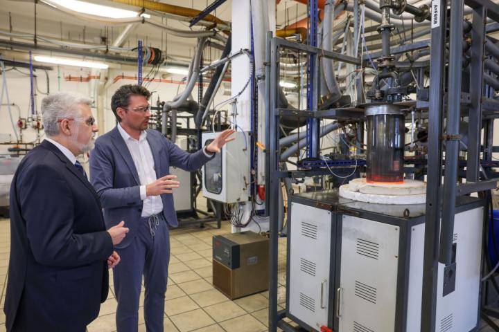 bateria-nuclear-eterna-china-movil