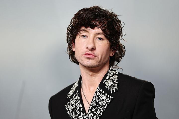 Barry Keoghan, en la fiesta de 'Vanity Fair' tras los Oscar 2026.