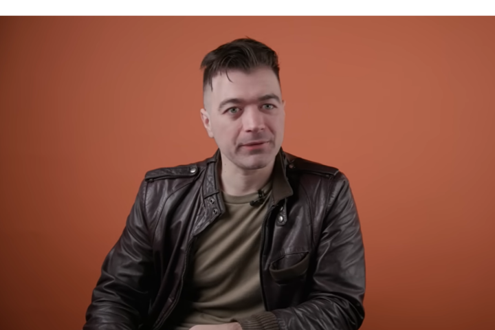 Jacob, hombre que padece trastorno narcisista de la personalidad.