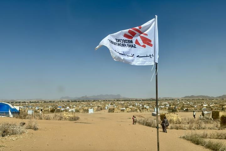 En poco más de un mes, desde diciembre de 2025 hasta enero de 2026, MSF prestó apoyo a 732 supervivientes de violencia sexual en el campamento de Daba Naira.