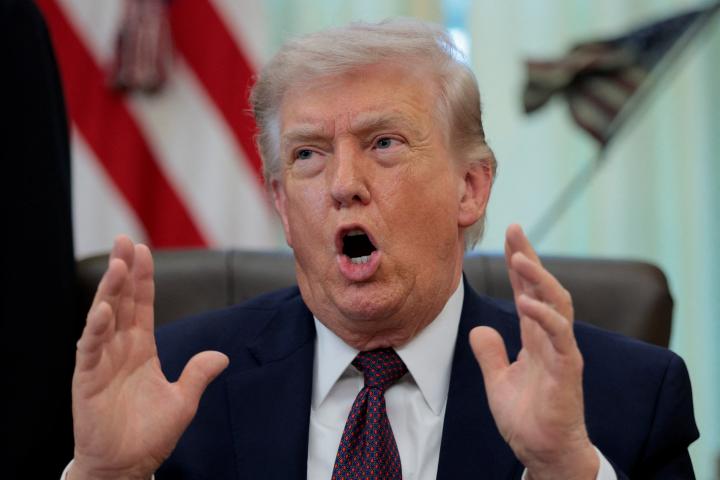 El presidente de EEUU, Donald Trump, durante la firma de una orden ejecutiva sobre el voto por correo, en el Despacho Oval, en Washington, el 31 de marzo de 2026.