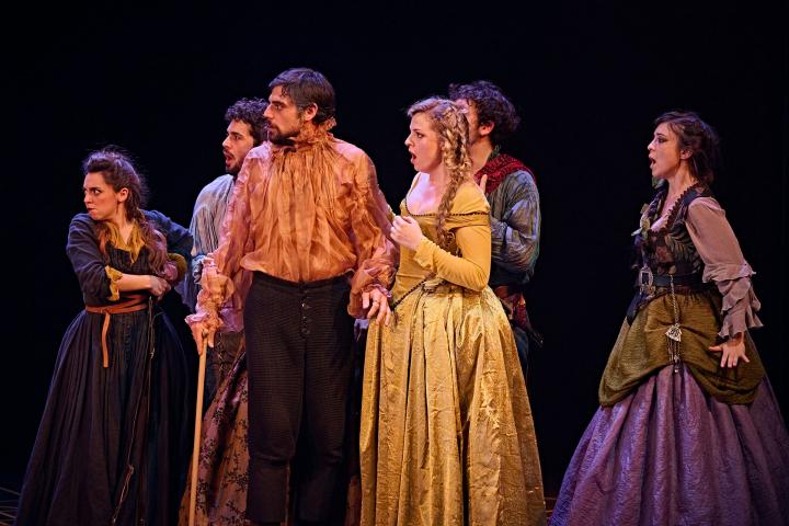 Escena de 'El escondido y la tapada' de Calderón