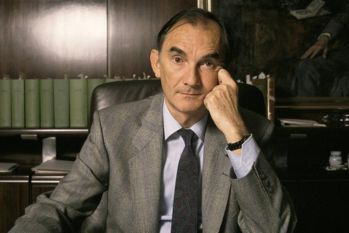 Imagen de archivo de quien fuera presidente del Tribuna Constitucional Francisco Tomás y Valiente, asesinado por ETA en febrero de 1996.