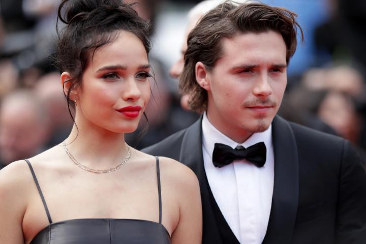 Hana Cross y Brooklyn Beckham, en Cannes en mayo de 2019