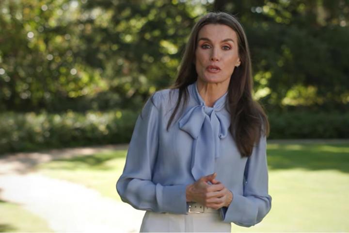 El vídeo de la Reina Letizia por el 50 aniversario del .Centro Cultural de España en Asunción.