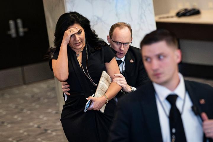 El Servicio Secreto asiste y protege a los invitados en la Cena de Corresponsales poco después del ataque