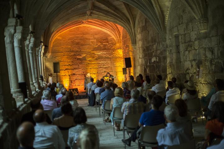 José Mercé, durante una actuación en el Parador de Santo Estevo, dentro del ciclo Caprichos Musicales.