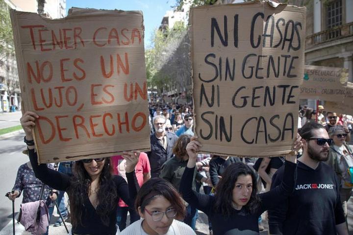 Manifestación por una vivienda digna en Palma de Mallorca