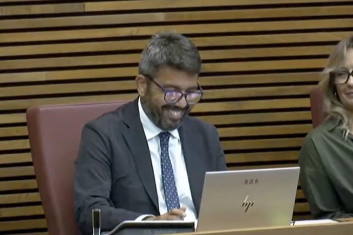 Carlos Mazón en Les Corts.