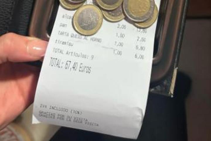La cuenta de unos clientes publicada por @soniarmrz.