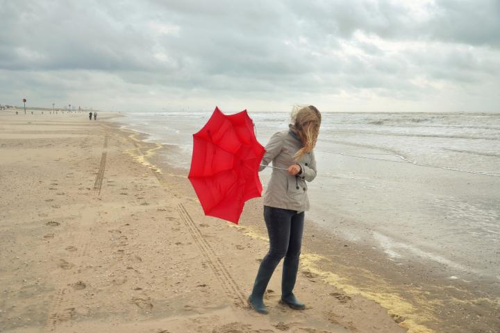 Tormenta en la playa