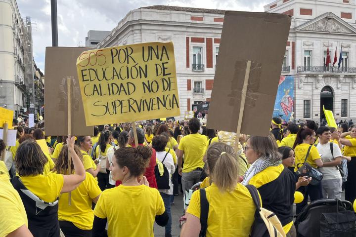 La Plataforma Laboral de Escuelas Infantiles, en huelga indefinida, convoca una concentración en la Puerta de Sol