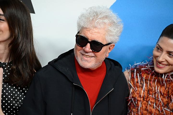 Pedro Almodóvar en una imagen de archivo durante la premiere de Amarga Navidad.