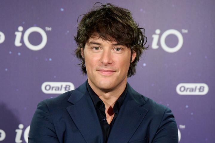 MADRID, SPAIN - OCTOBER 26: Chef Jordi Cruz attends the presentation of the new Oral-B products by Jordi Cruz at WOW Concept on October 26, 2022 in Madrid, Spain. (Photo by Carlos Alvarez/Getty Images)