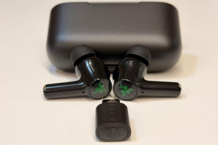 Los Razer Hammerhead V3 HyperSpeed.
