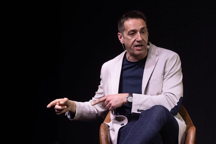 Emilio Delgado, en su reciente acto junto a Gabriel Rufián